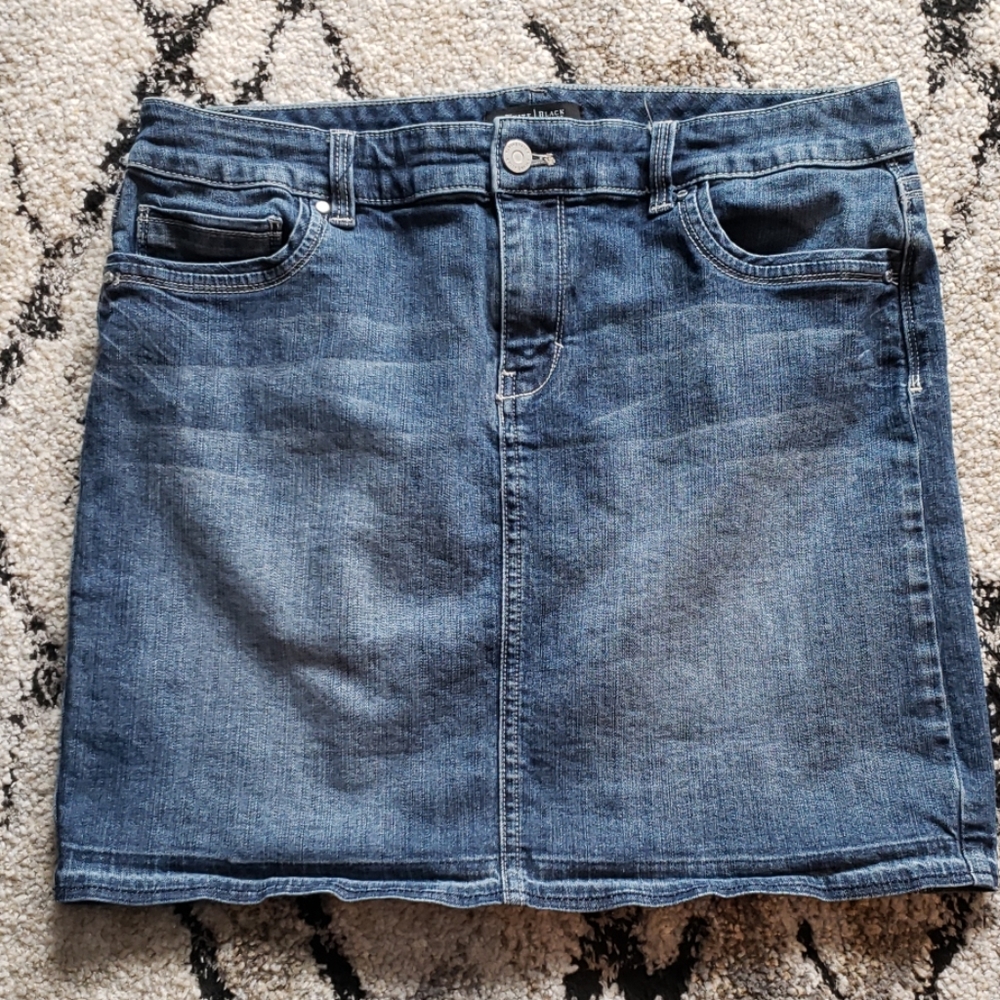 White House/Black Market Jean Skirt